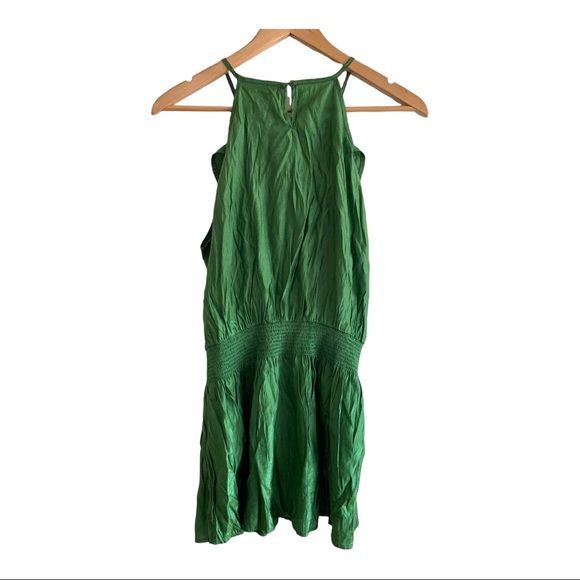 Plus Size Green Ruffle Top - Picture 3 of 4